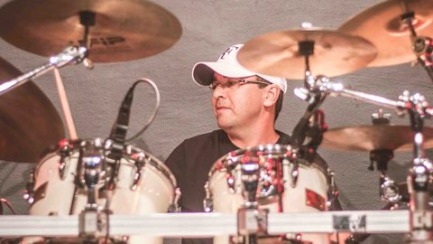 Encontro de Bateras: Groove, Rock e Metal