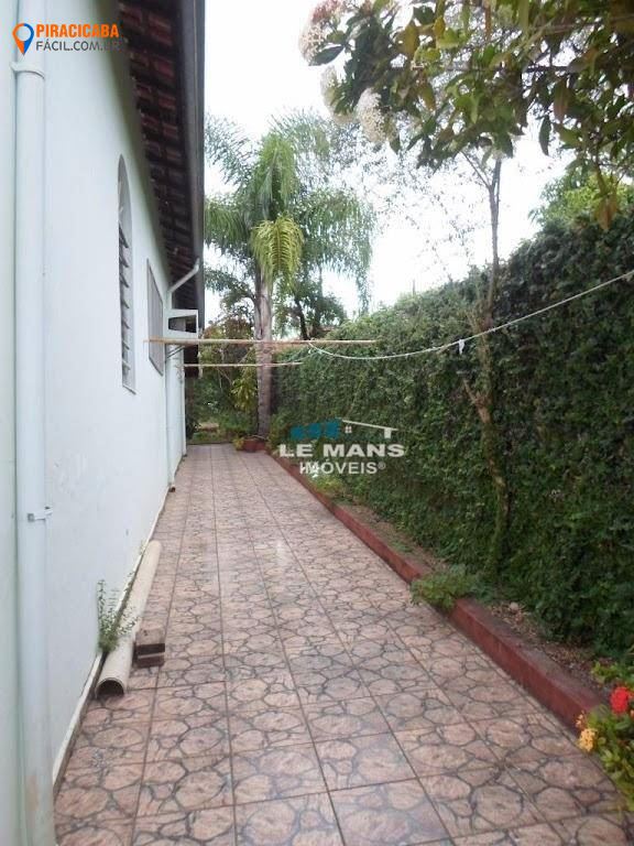 Chcara com 3 dormitrios  venda, 1000 m por R$ 600.000,00 - Estncia Lago Azul (rtemis) - Piracicaba/SP