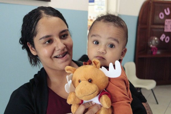 Vínculo com as famílias fortalece o acompanhamento da saúde infantil na USF Itapuã II