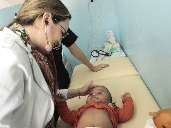 Vínculo com as famílias fortalece o acompanhamento da saúde infantil na USF Itapuã II