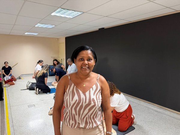 Prefeitura capacita cerca de 600 educadores para agir em casos de emergência nas unidades escolares